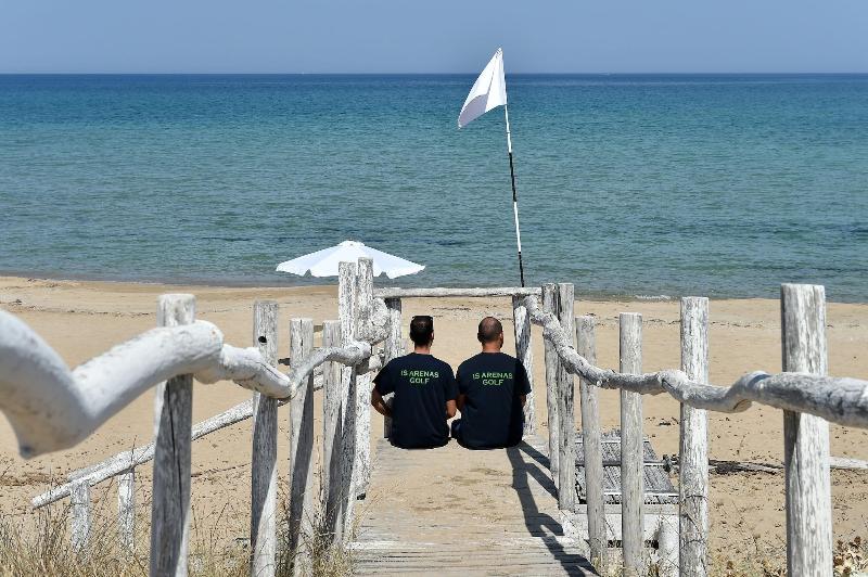 בית מלון כפרי Is Arenas Resort