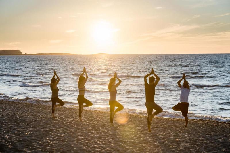 בית מלון כפרי Is Arenas Resort