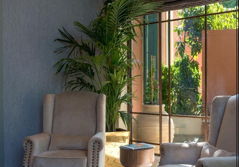 فندق Kefalari Suites