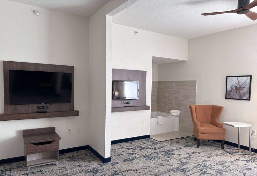 فندق La Quinta By Wyndham Milwaukee Sw New Berlin