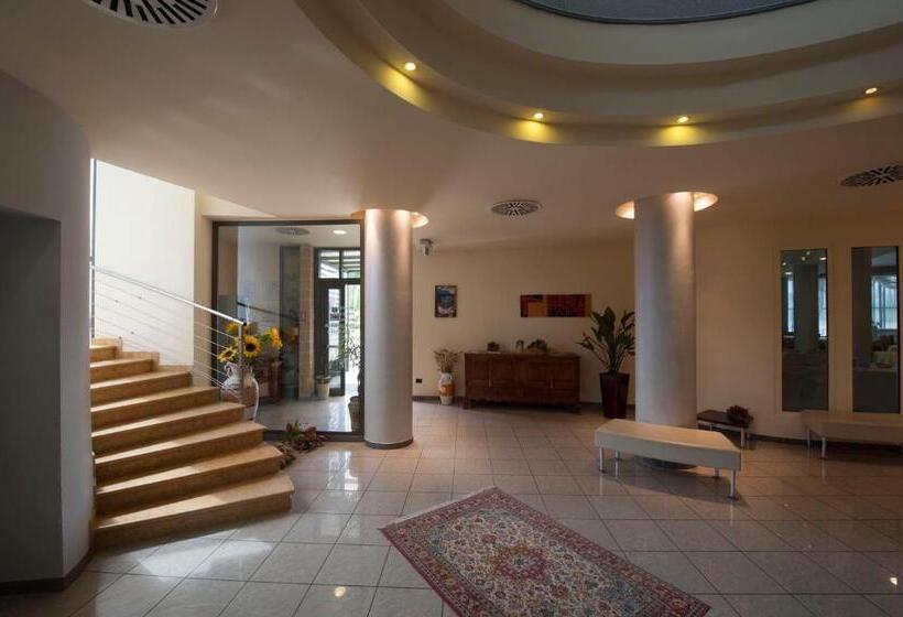 فندق Le Ginestre