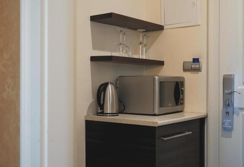 Skaritz Hotel & Residence