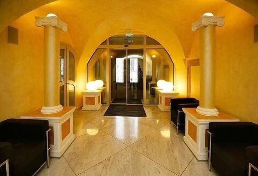 Skaritz Hotel & Residence