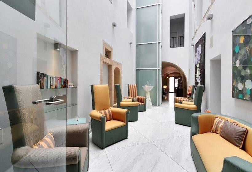 Skaritz Hotel & Residence