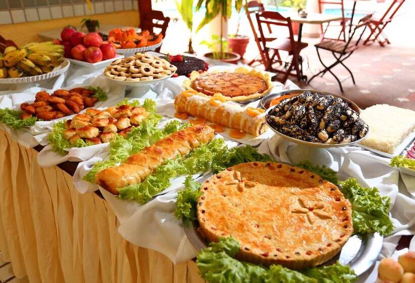 ホテル Marlim Porto