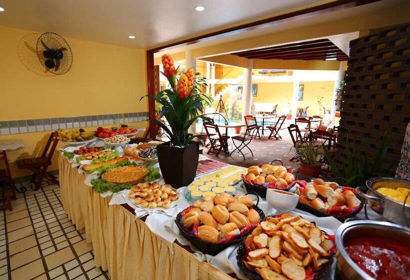 ホテル Marlim Porto