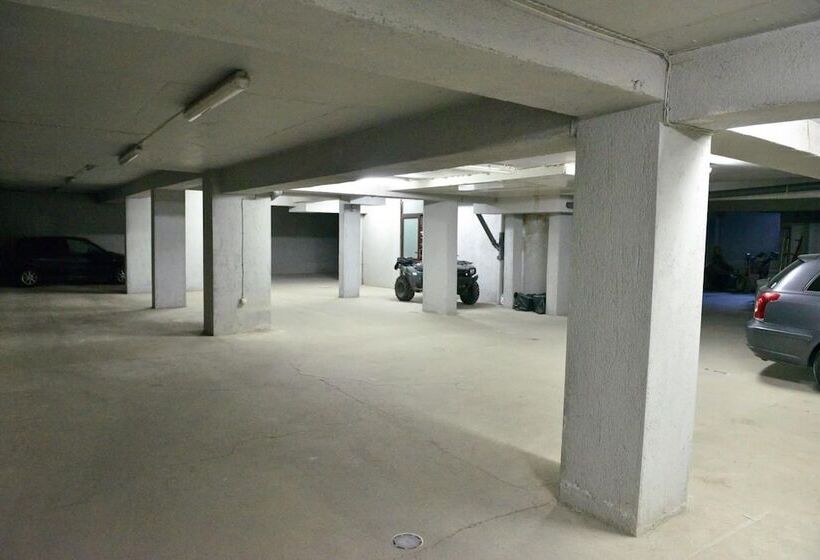 فندق Martin Club