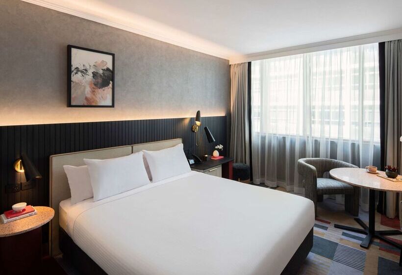 Отель The Sebel Sydney Martin Place