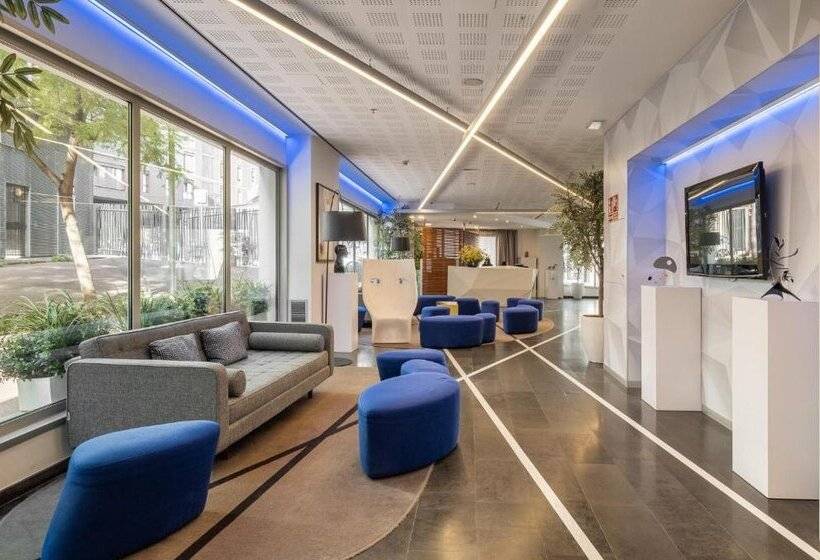 Отель Naitly Barcelona Poblenou