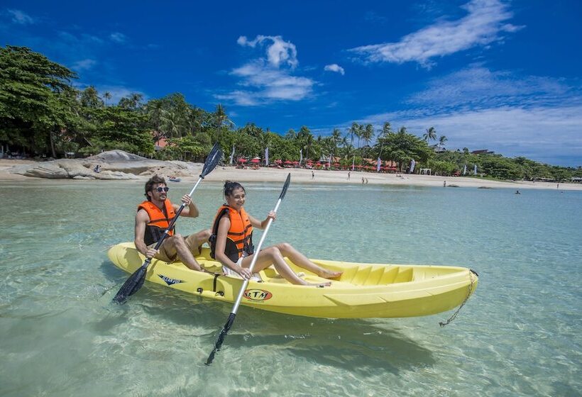 هتل New Star Beach Resort