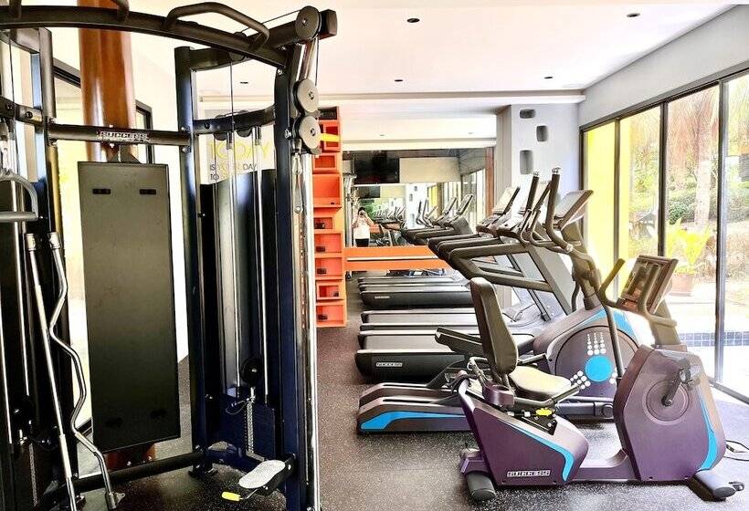 Отель New Star Beach Resort