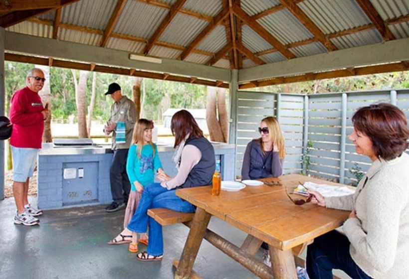 בית מלון כפרי Nrma Murramarang Beachfront Holiday Resort