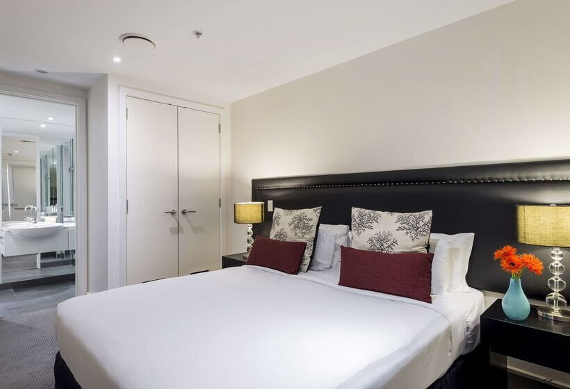 هتل Oaks Queenstown Club Suites