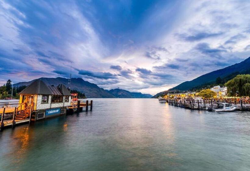هتل Oaks Queenstown Club Suites