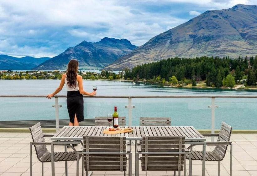 هتل Oaks Queenstown Club Suites