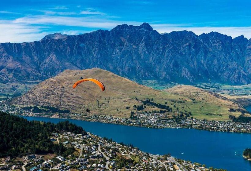 هتل Oaks Queenstown Club Suites