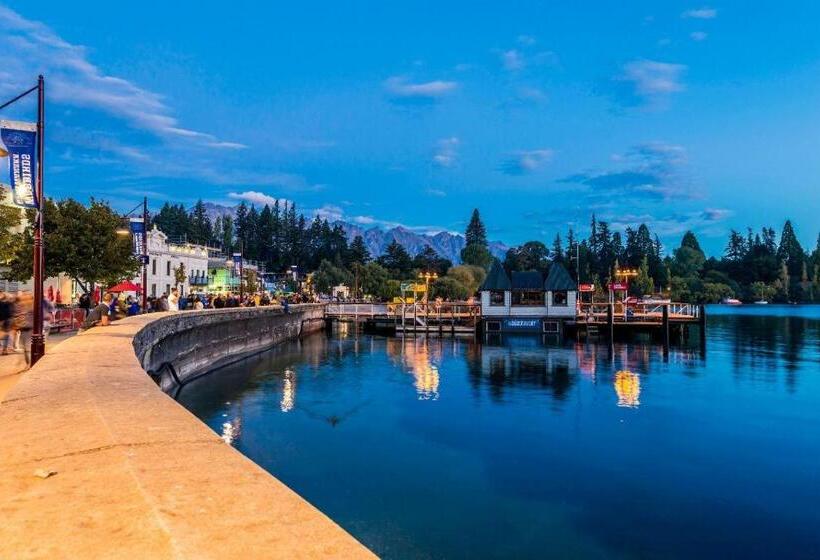 هتل Oaks Queenstown Club Suites