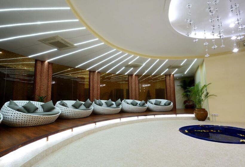 Отель Ocean Paradise Resort & Spa Zanzibar