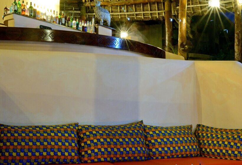 Отель Ocean Paradise Resort & Spa Zanzibar