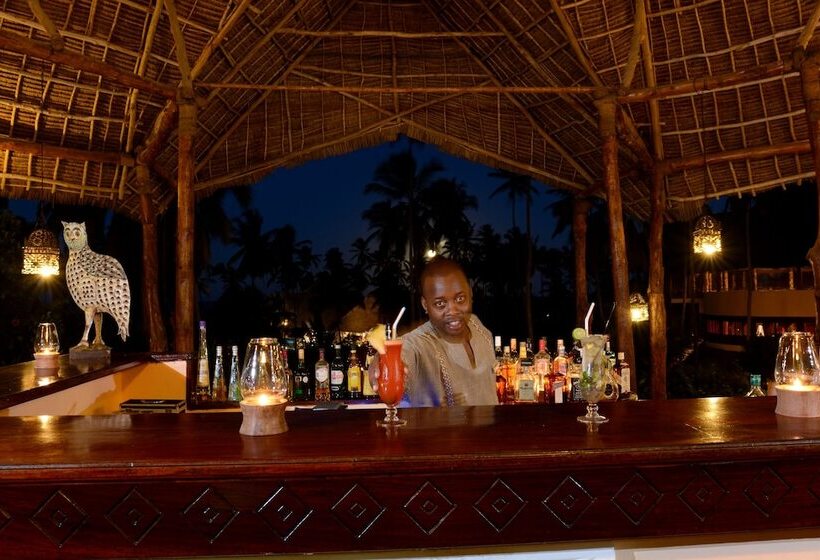 Отель Ocean Paradise Resort & Spa Zanzibar