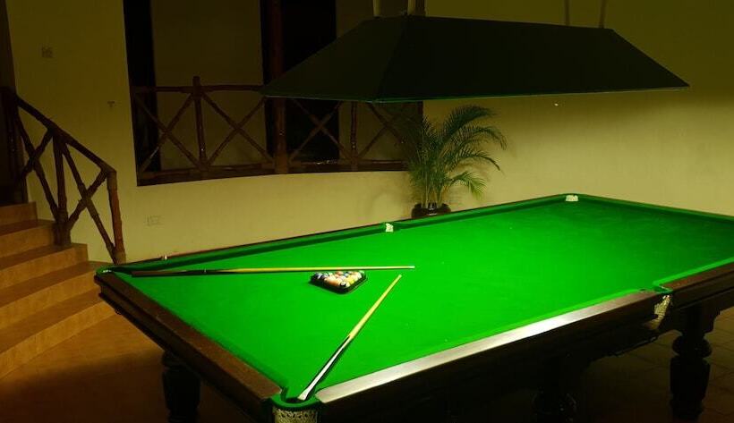 Отель Ocean Paradise Resort & Spa Zanzibar