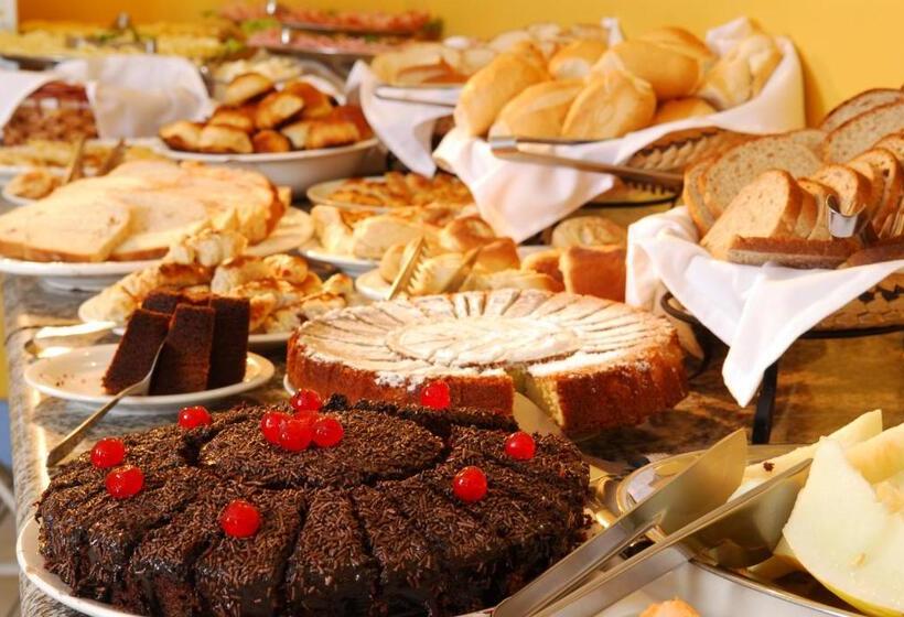 فندق Plaza Inn Week Inn