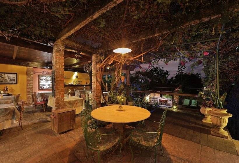 בית מלון כפרי Pousada Do Amparo