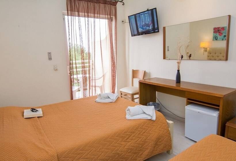 Отель Primavera