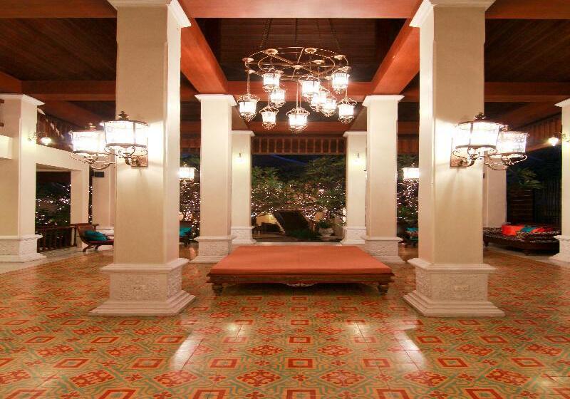 فندق Puripunn Hideaway