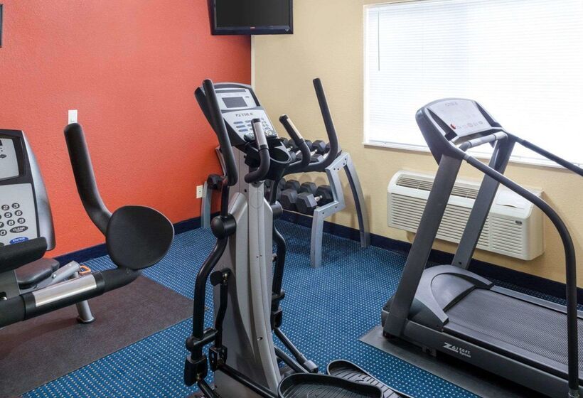 فندق Quality Inn Lakeville