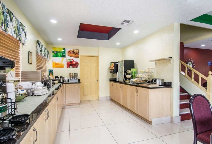 فندق Quality Inn Sarasota I75