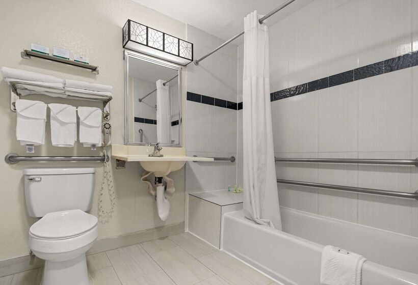 فندق Quality Inn Sarasota I75