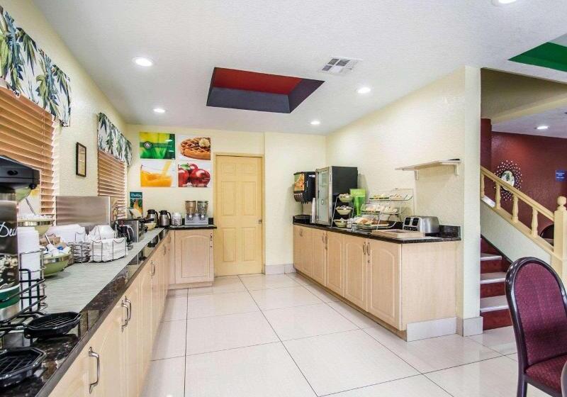 فندق Quality Inn Sarasota I75