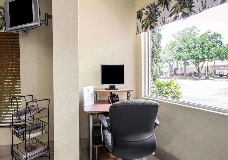 فندق Quality Inn Sarasota I75