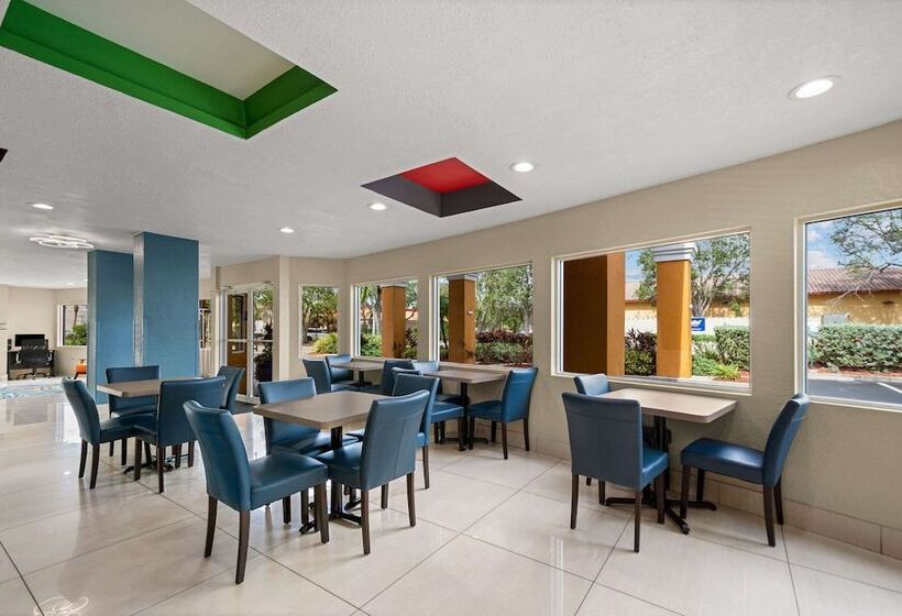 فندق Quality Inn Sarasota I75