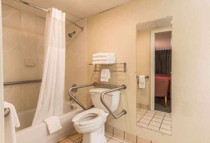 فندق Quality Inn & Suites Easley   Greenville