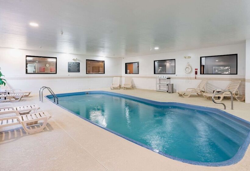 בית מלון כפרי Quality Suites Ne Indianapolis Fishers