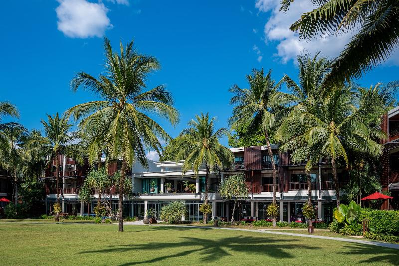 Отель Ramada Resort By Wyndham Khao Lak