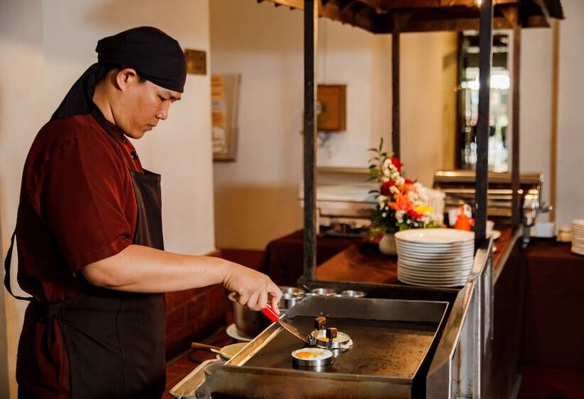 Отель Raming Lodge