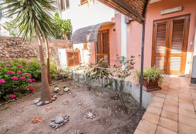 هتل Residence Alberghiero Eolie