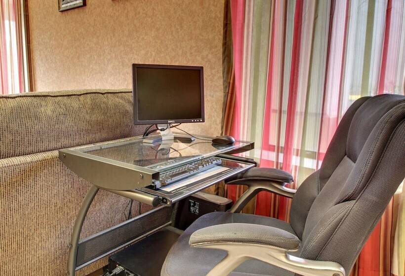 فندق Rodeway Inn North