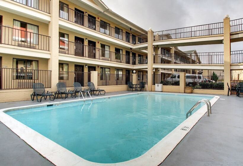 فندق Rodeway Inn North