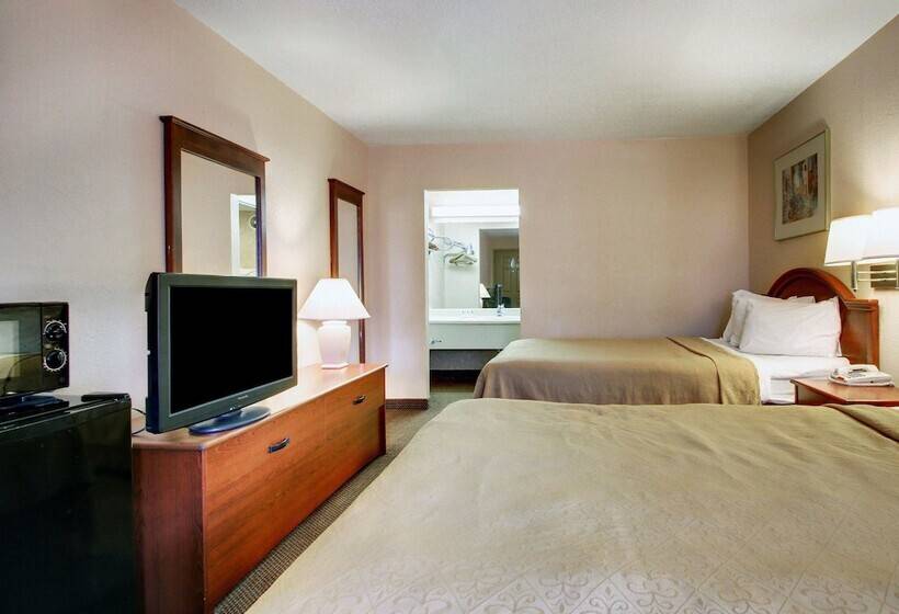 فندق Rodeway Inn North