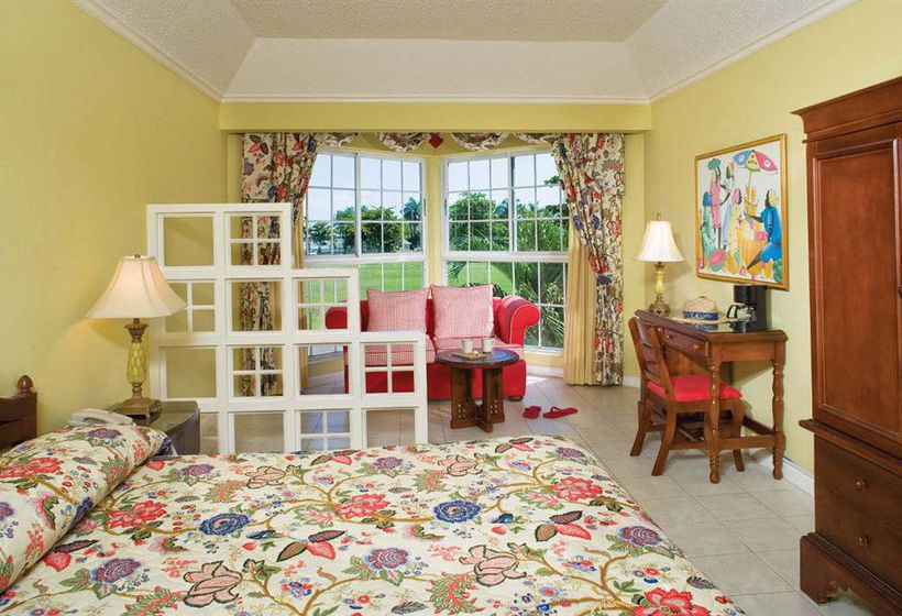 هتل Rooms On The Beach Ocho Rios