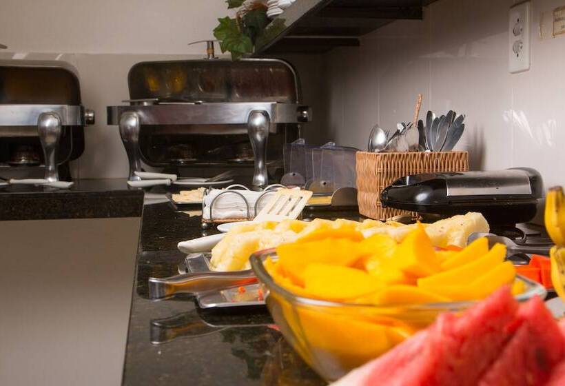 فندق Saint Patrick Praia