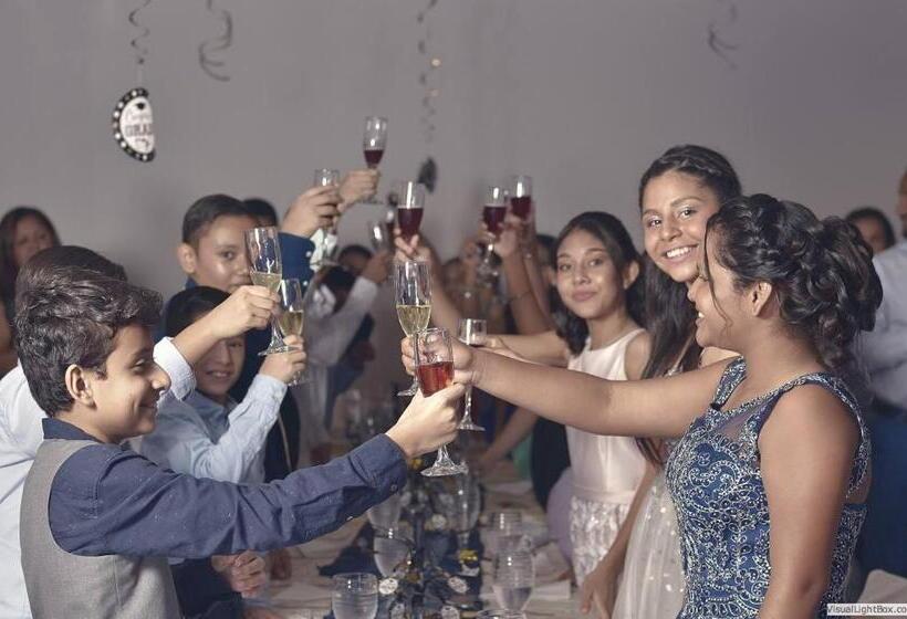 فندق Seis Playas