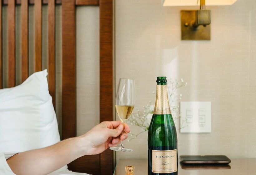 酒店 Shangrila Vancouver