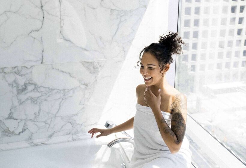 酒店 Shangrila Vancouver