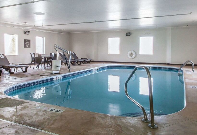 酒店 Sleep Inn & Suites Near I 90 And Ashtabula