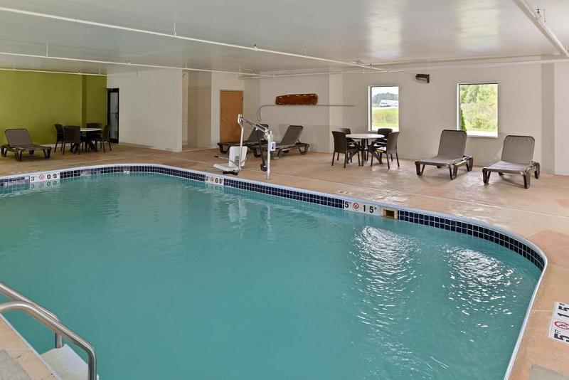 酒店 Sleep Inn & Suites Near I 90 And Ashtabula